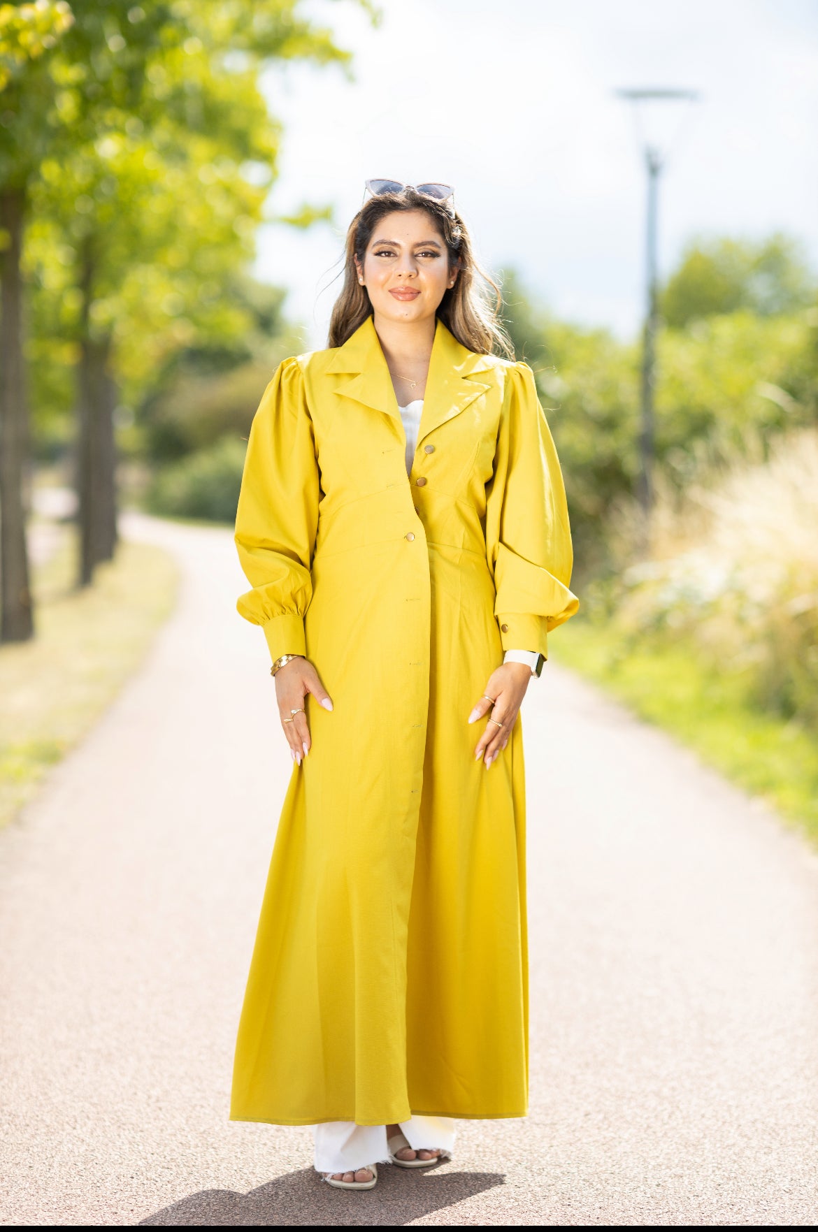 Maximantel „Sunshine Elegance“ – Strahlend in Gelb